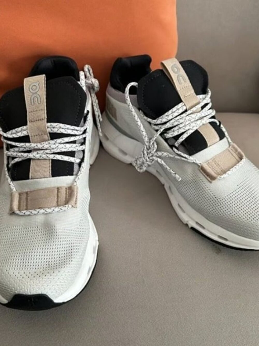 On Cloud Cloudnova Running Sneakers Women - Picture 4 of 5